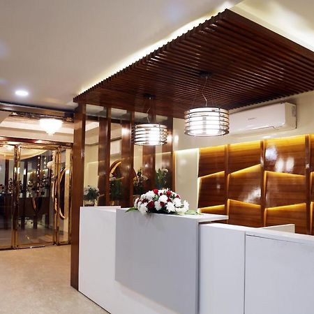 Awadh Inn Noida Kültér fotó